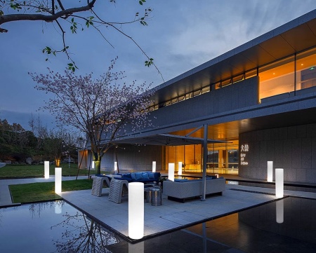 Светильник Цилиндр 25х71 питание от АКБ, RGB Светильник Цилиндр 25х71 питание от АКБ, RGB